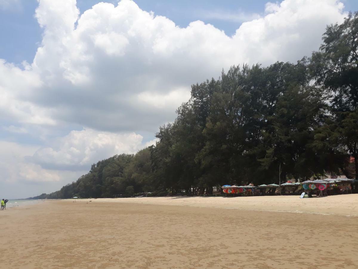 Mae Rampung Beach House คาราโอเกะและสระเด็ก Rayong Extérieur photo